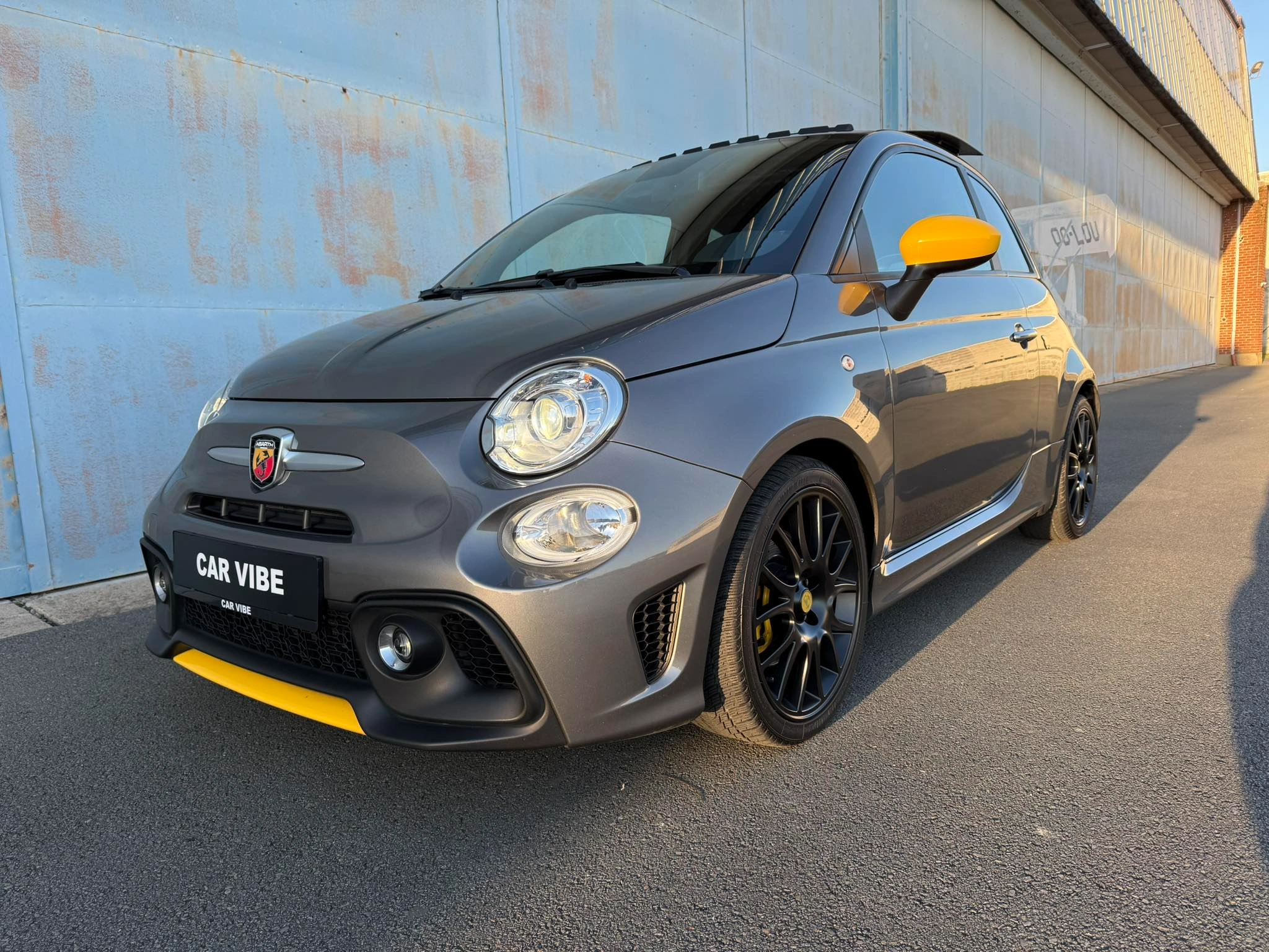 Deze Abarth 500 F595